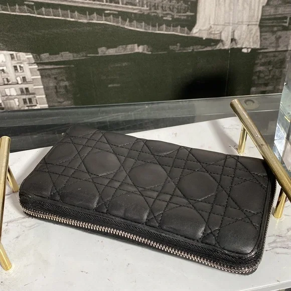 Authentic Christian Dior Cannage Leather Zippy Long Wallet - Picture 16 of 17